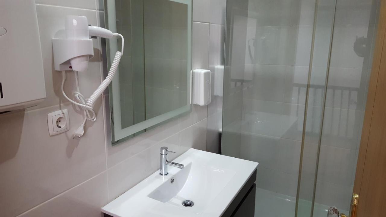 Cool Guesthouse Порто Екстериор снимка