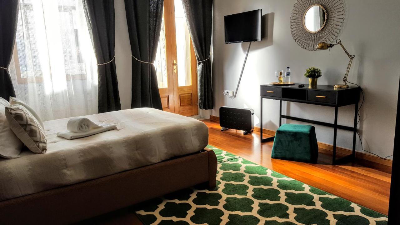 Cool Guesthouse Порто Екстериор снимка